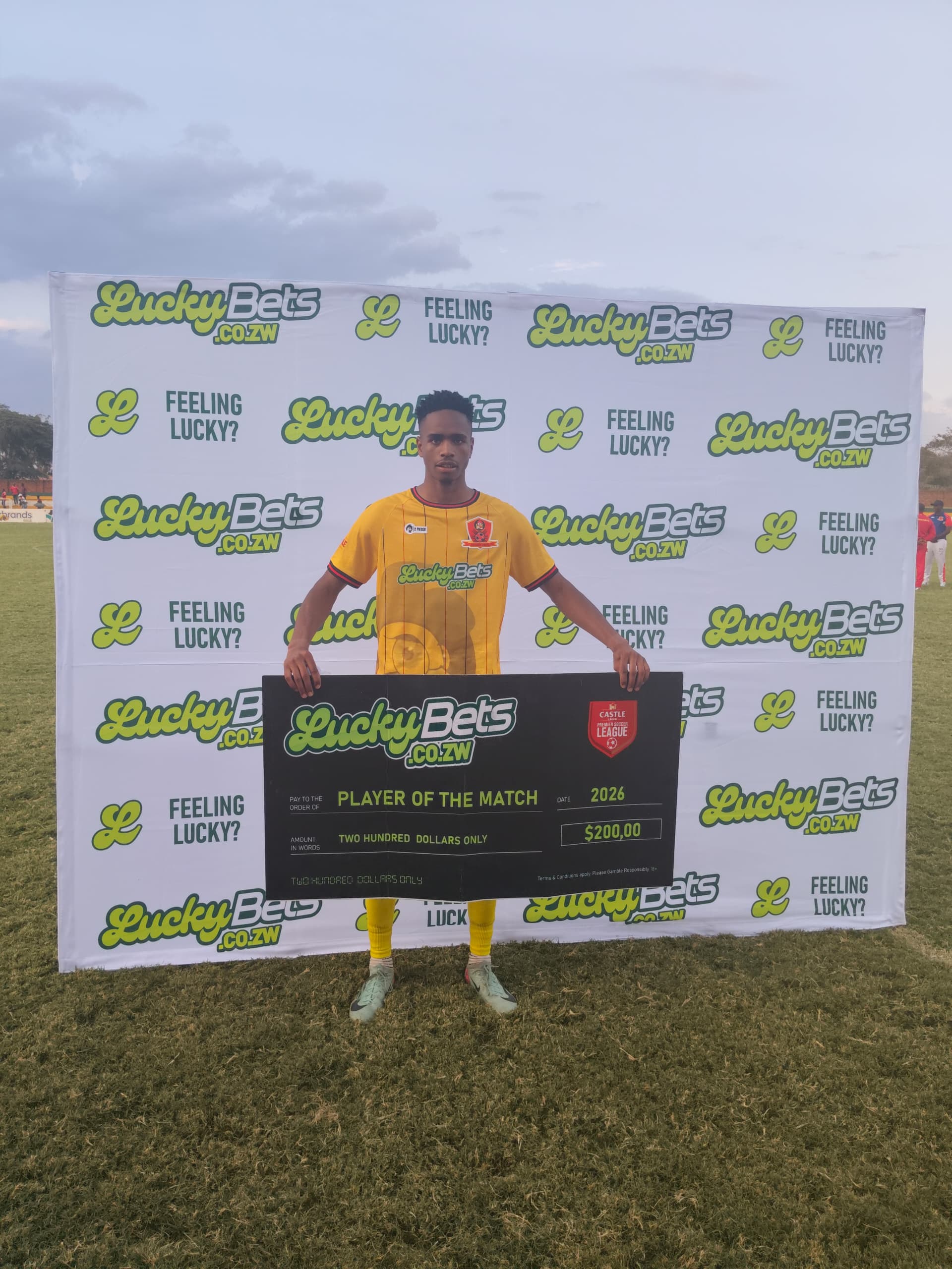 Farai Tsinakwadi Crowned LuckyBets Player of the Match in Hard-Fought Draw 